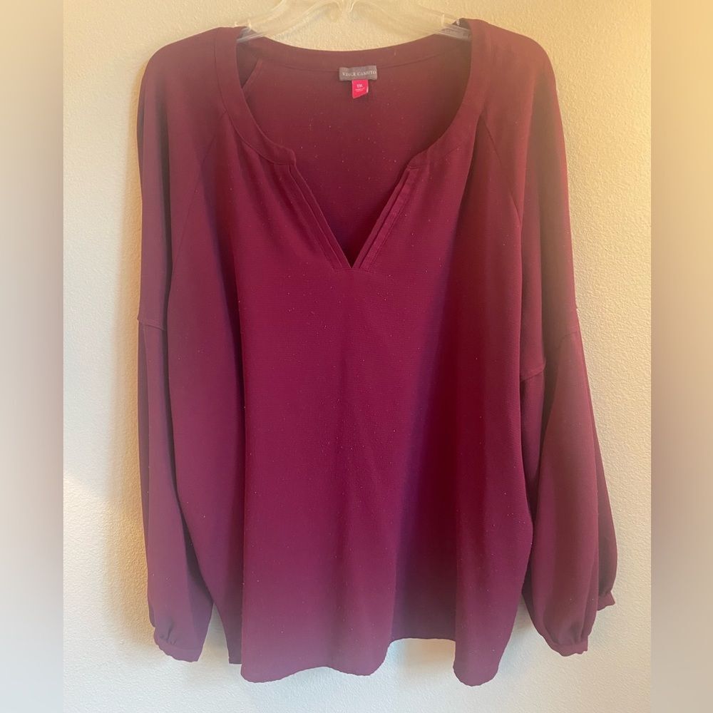 Vince Camuto women’s v neck blouse size xxl burgundy